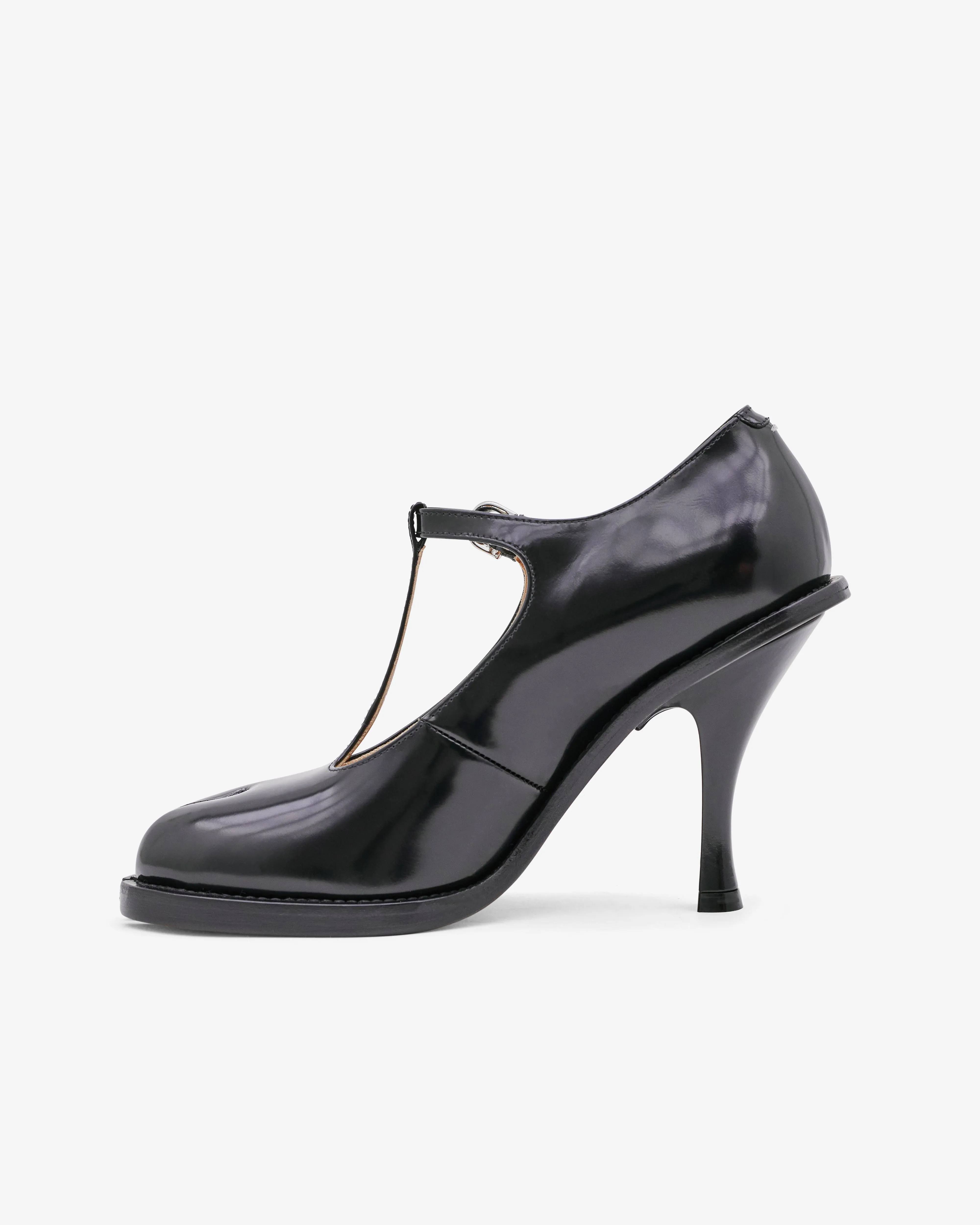 Maison Margiela - Women's Cut Out Tabi Heel - (Black)